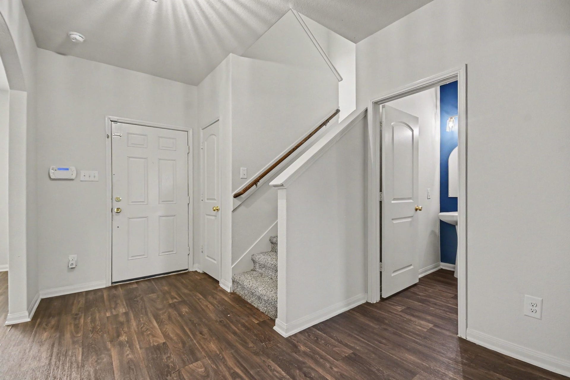 12027 Windage Drive, La Marque, TX 77568 12027 Windage Drive, La Marque, TX 77568