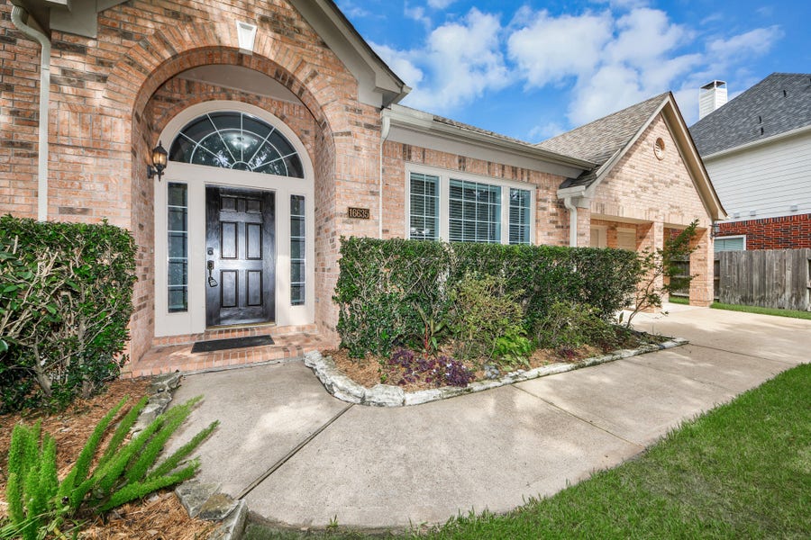 Property photo for 16635 Lasting Shadow Circle, Houston, TX