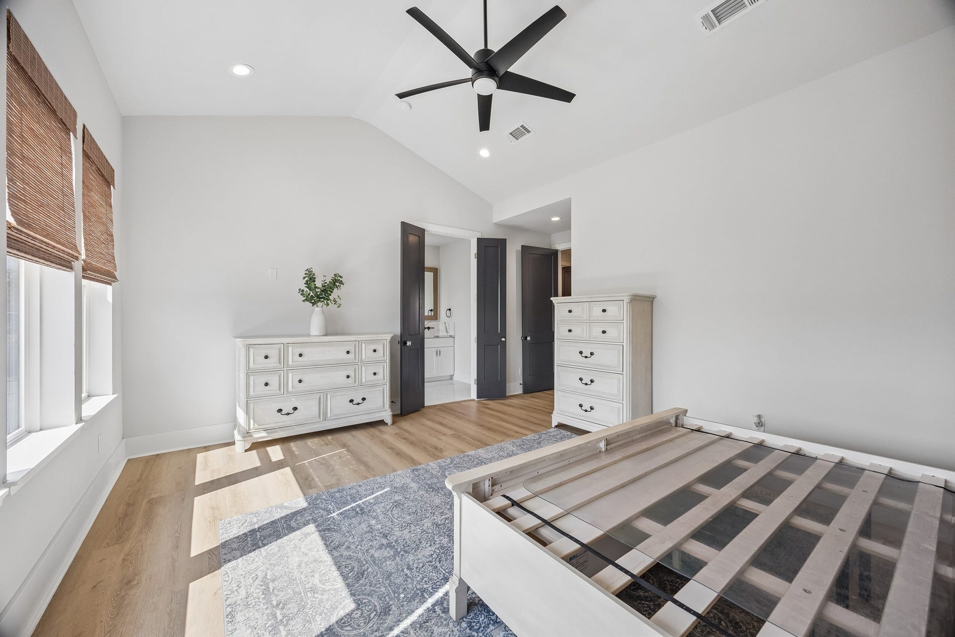 1615 Bigelow Street, Houston, TX 77009 1615 Bigelow Street, Houston, TX 77009