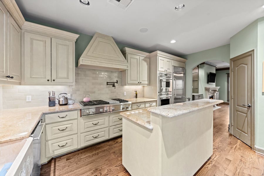 Property photo for 1106 W 18th Street, #A, Houston, TX