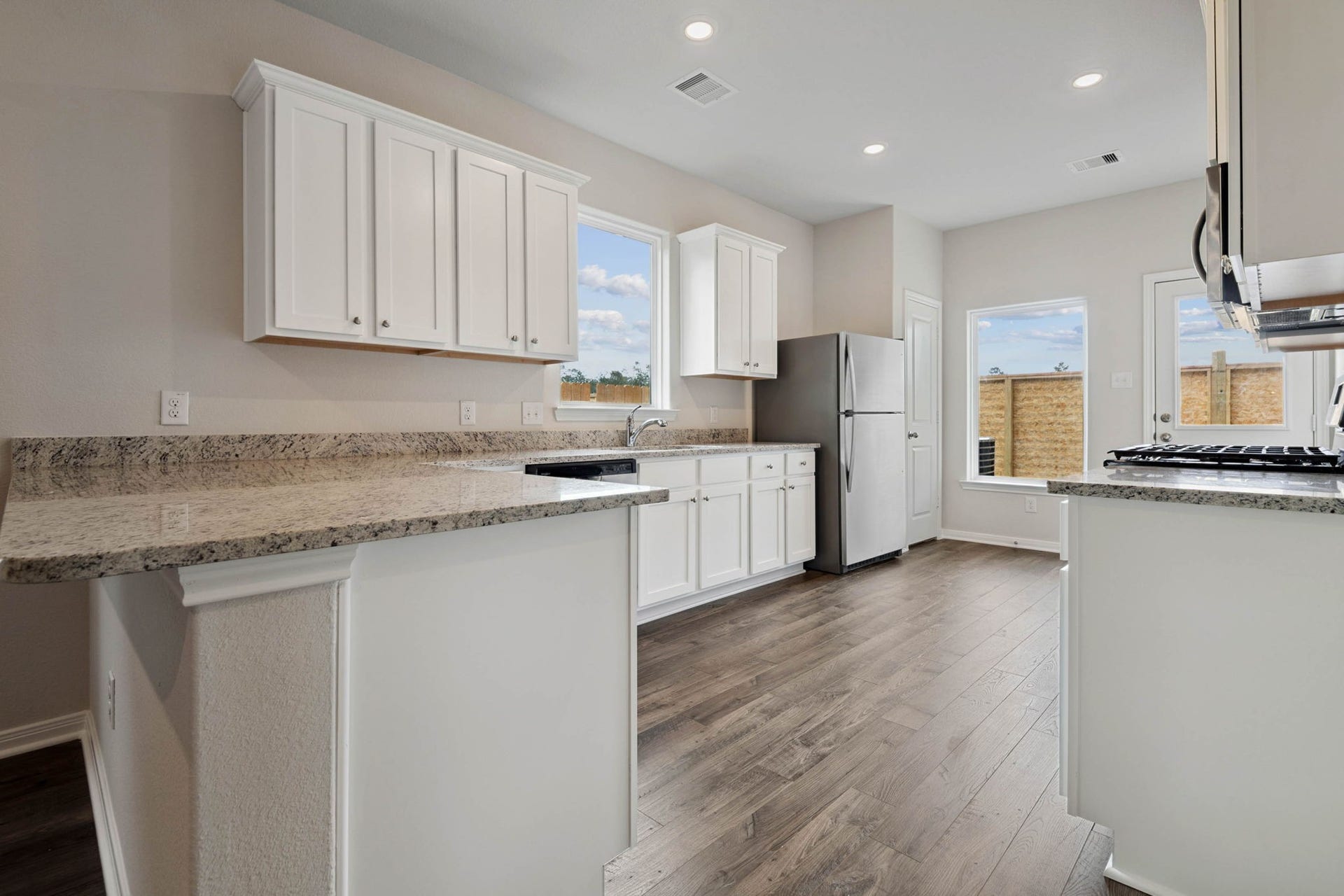 15881 Berry Hill Drive, Conroe, TX 77303 15881 Berry Hill Drive, Conroe, TX 77303