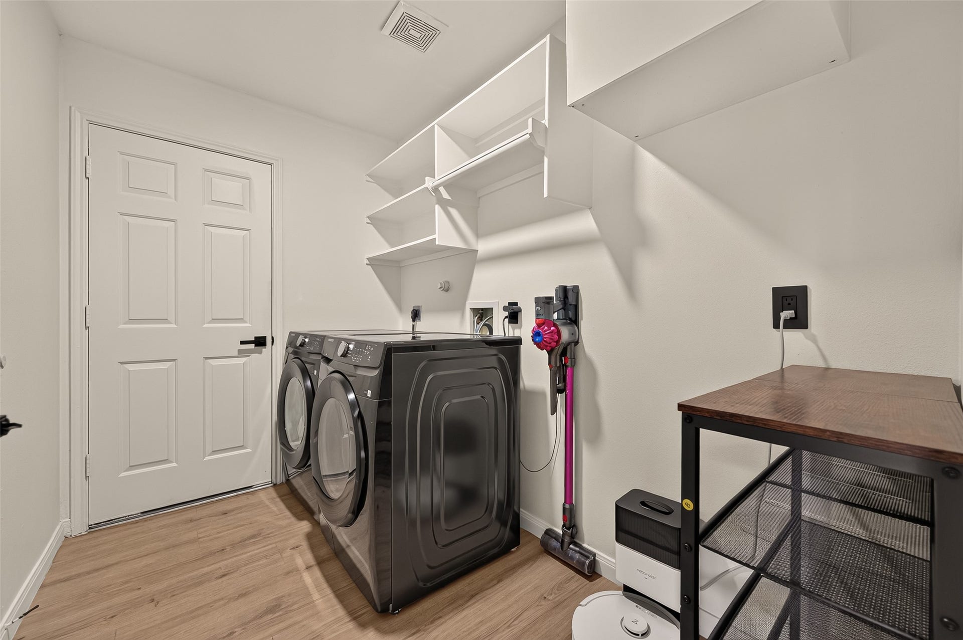 5434 Carta Valley Lane, Richmond, TX 77469 Laundry