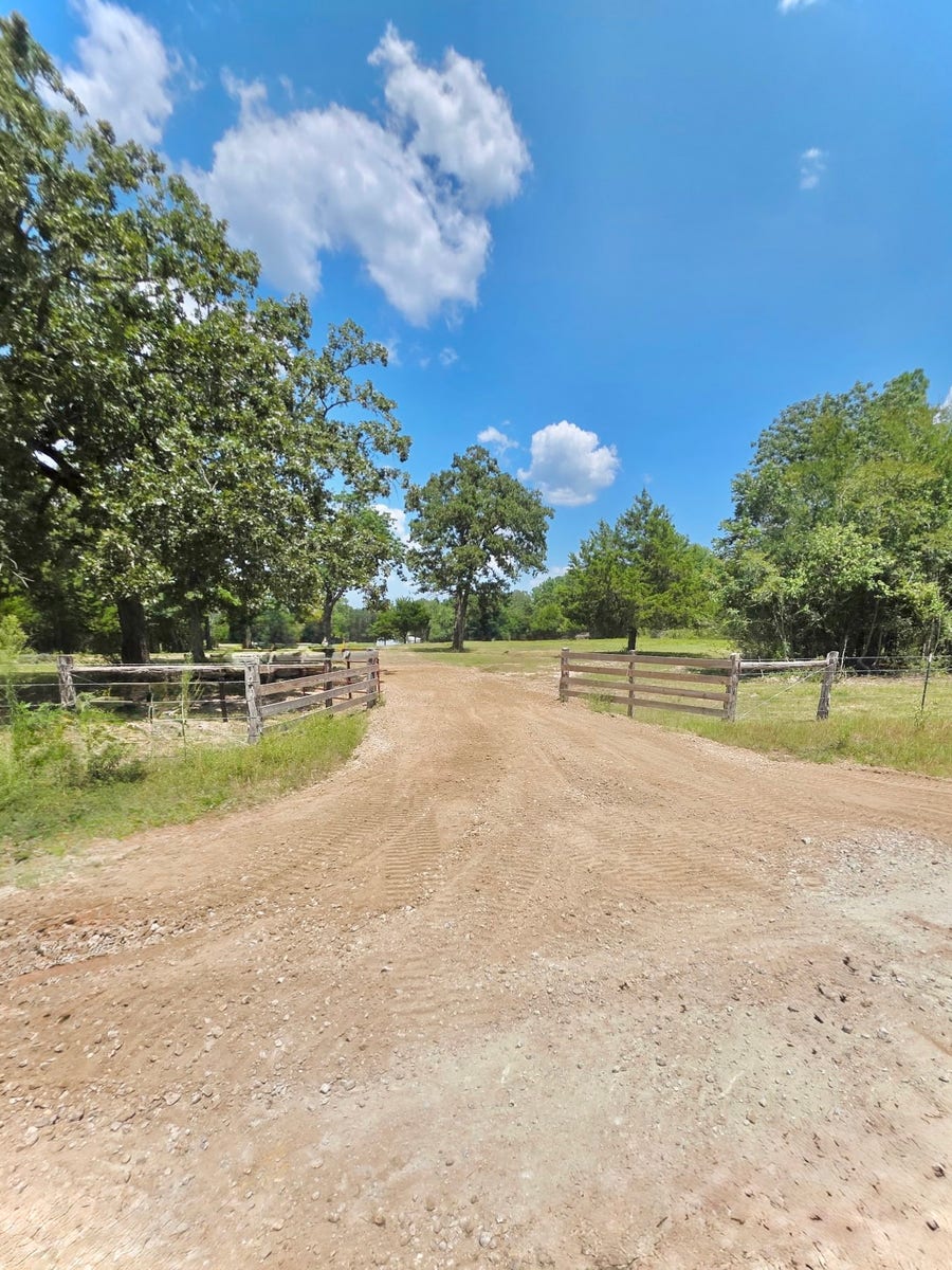 Property photo for Tract B Sharpwest Trail, Montgomery, TX