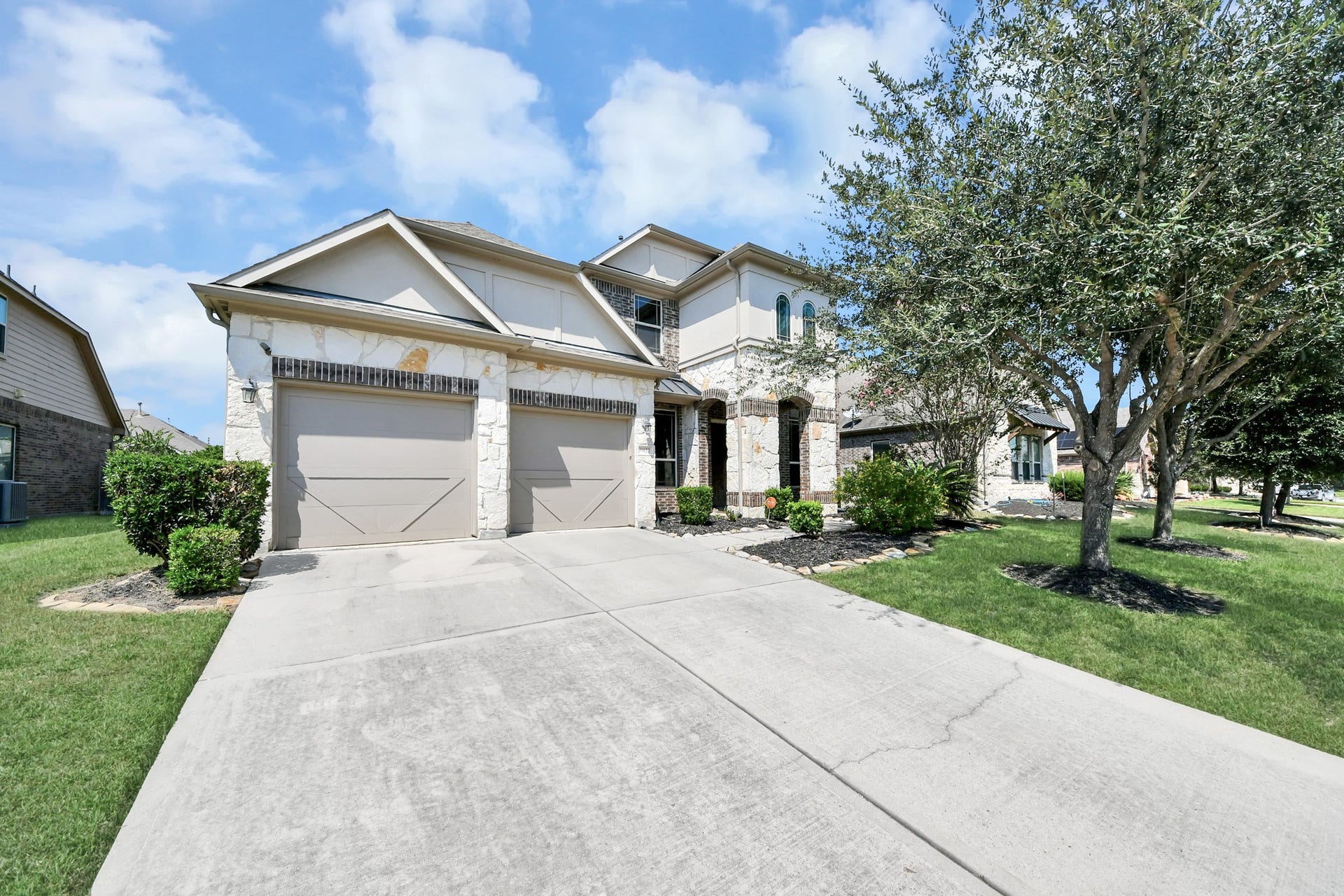9422 Brannok Lane, Tomball, TX 77375 9422 Brannok Lane, Tomball, TX 77375