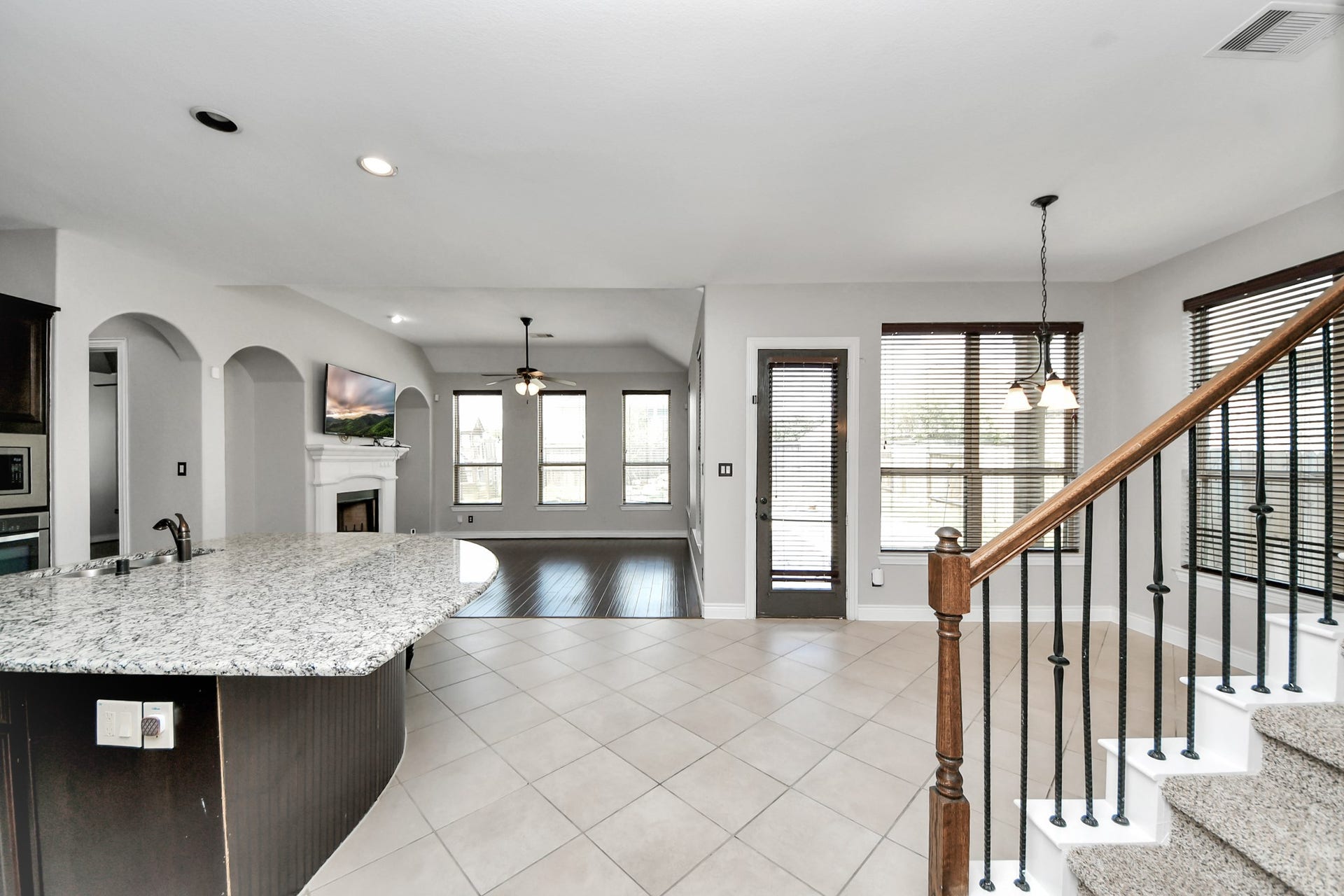 9422 Brannok Lane, Tomball, TX 77375 9422 Brannok Lane, Tomball, TX 77375
