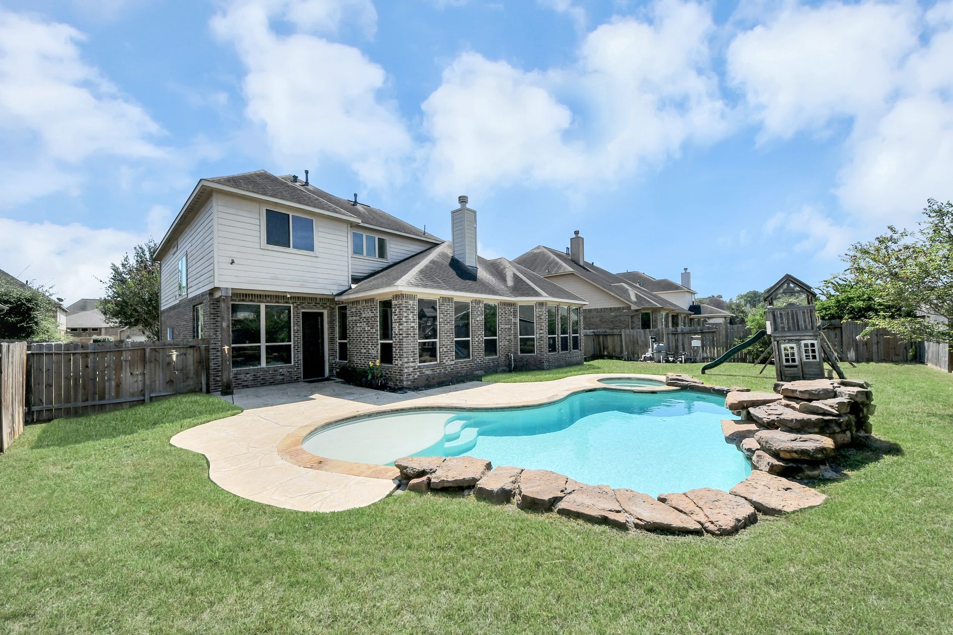 9422 Brannok Lane, Tomball, TX 77375 9422 Brannok Lane, Tomball, TX 77375