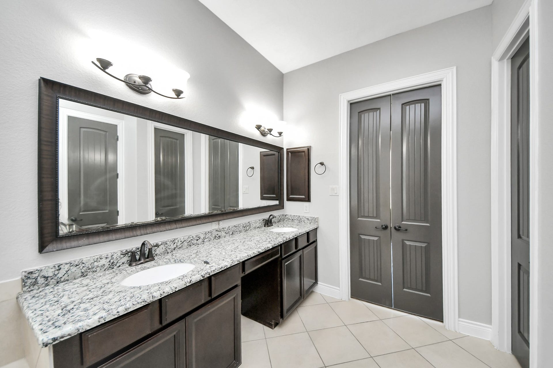 9422 Brannok Lane, Tomball, TX 77375 9422 Brannok Lane, Tomball, TX 77375
