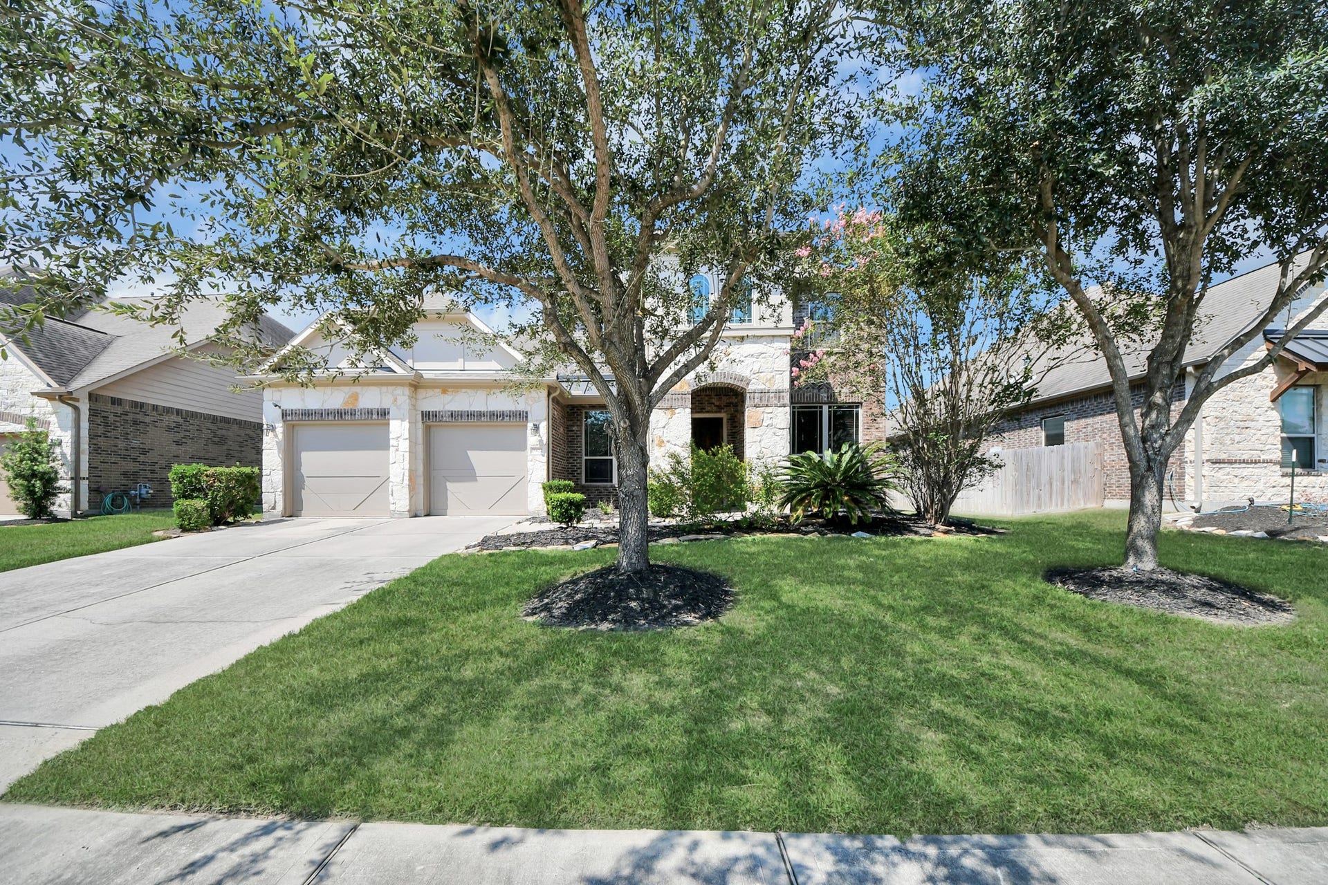 9422 Brannok Lane, Tomball, TX 77375 9422 Brannok Lane, Tomball, TX 77375