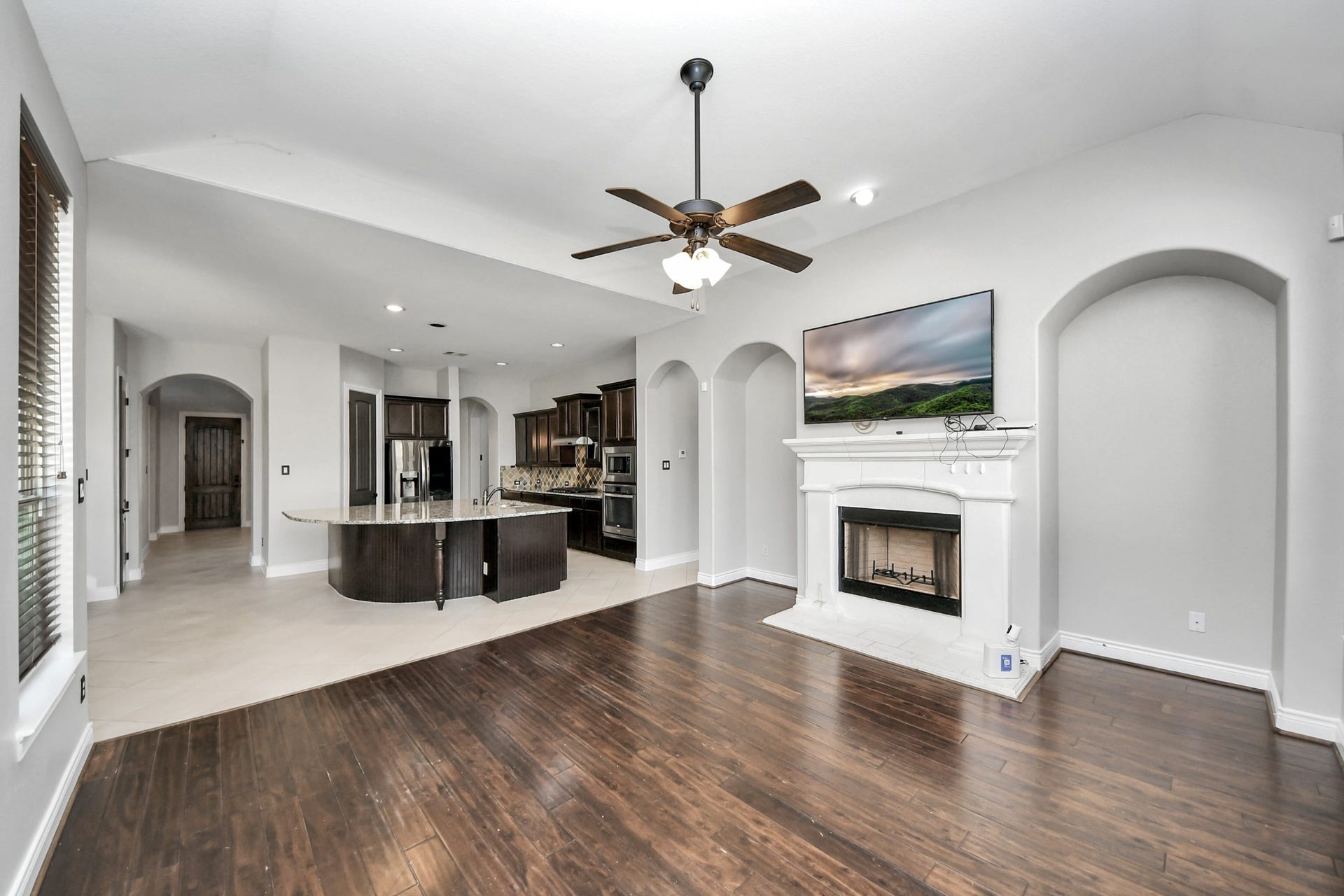 9422 Brannok Lane, Tomball, TX 77375 9422 Brannok Lane, Tomball, TX 77375