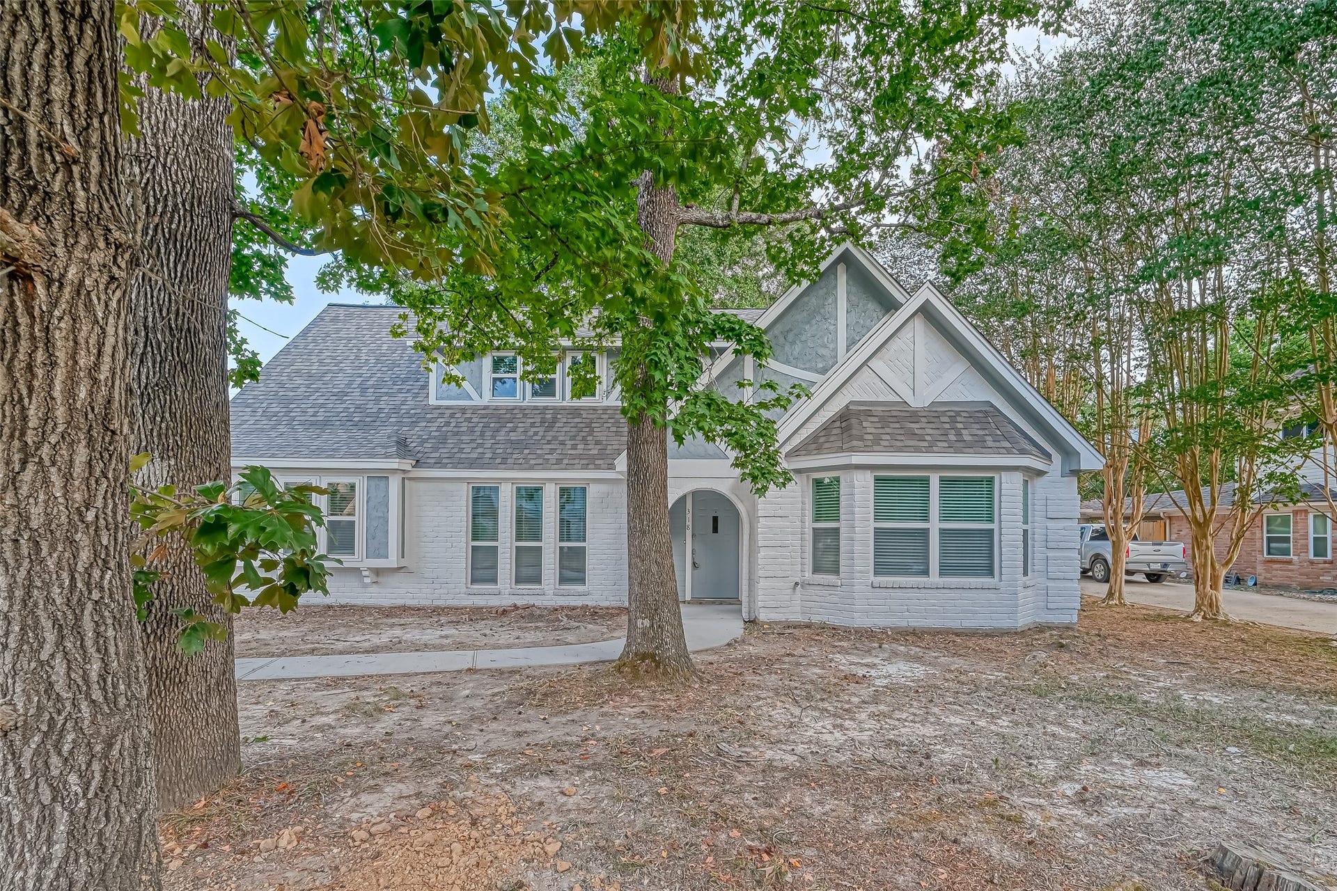 318 Pine Manor Drive, Conroe, TX 77385 318 Pine Manor Drive, Conroe, TX 77385