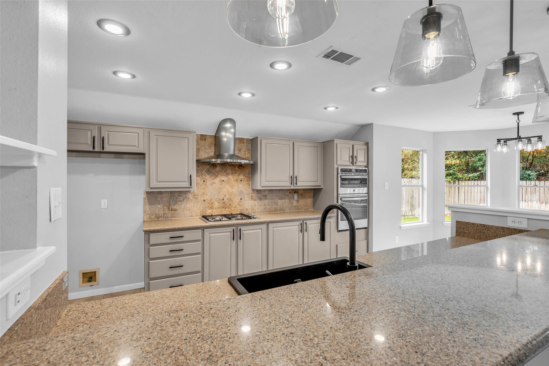 54 Sky Terrace Place, The Woodlands, TX 77381 54 Sky Terrace Place, The Woodlands, TX 77381