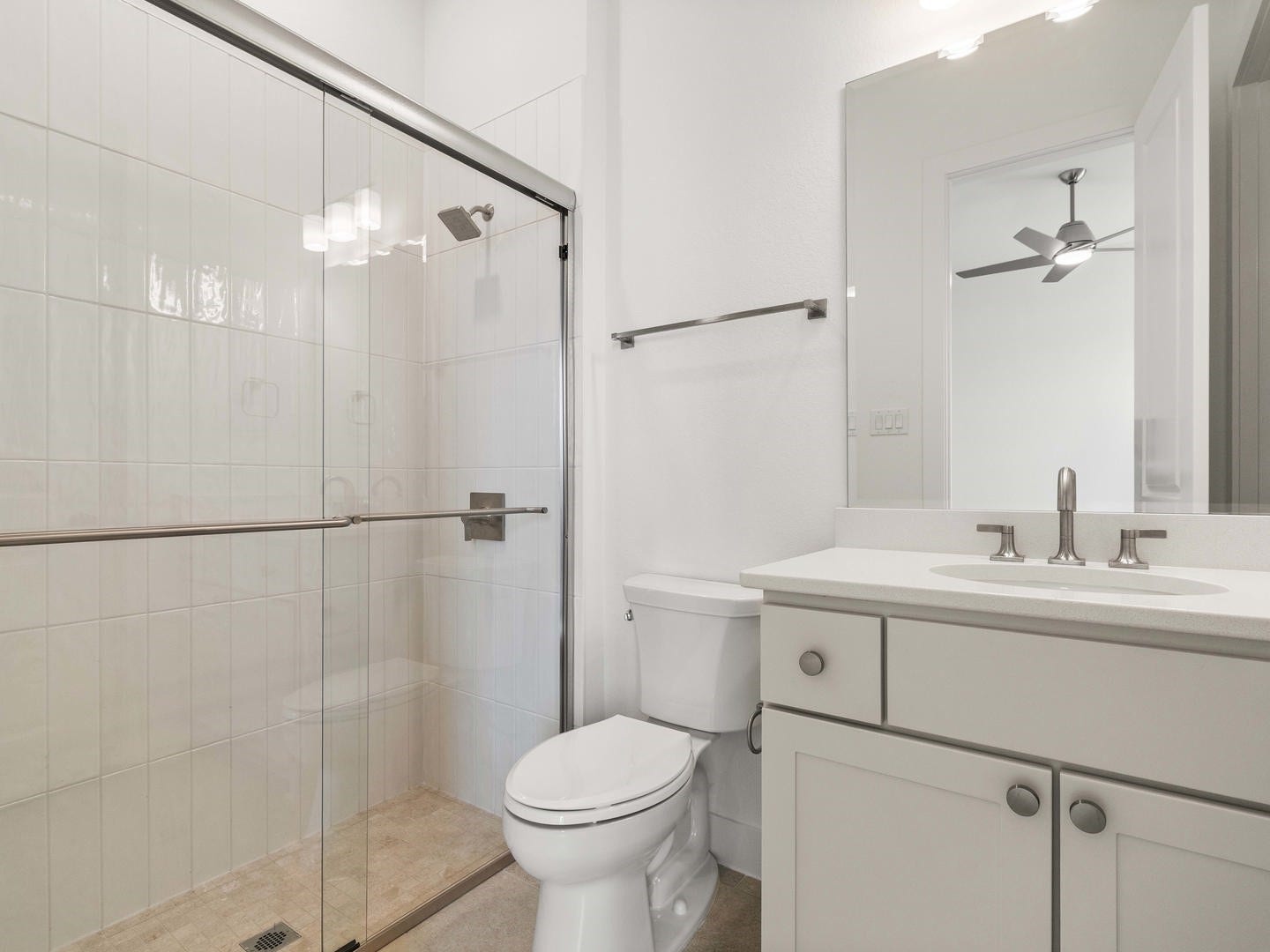 25802 Leadplant Cove Lane, Katy, TX 77493 Toll Brothers at Elyson_AmnerisClassic_35_Bath Room_02