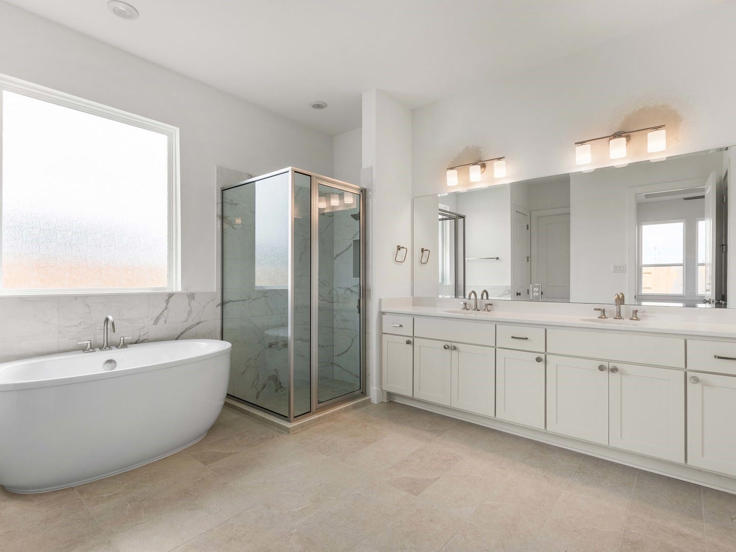 25802 Leadplant Cove Lane, Katy, TX 77493 Toll Brothers at Elyson_AmnerisClassic_35_Primary Bath_01