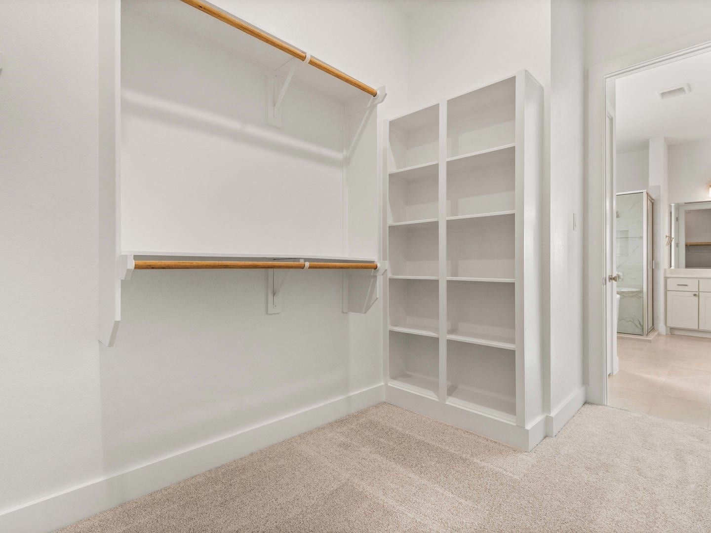 25802 Leadplant Cove Lane, Katy, TX 77493 Toll Brothers at Elyson_AmnerisClassic_35_Primary Closet_03