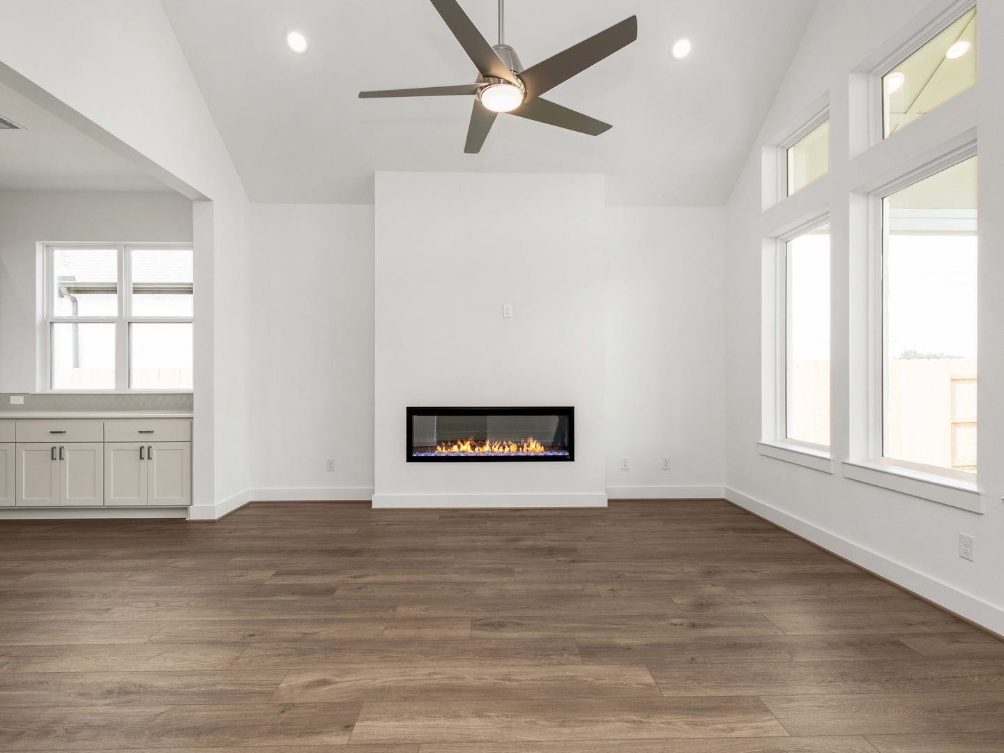 25802 Leadplant Cove Lane, Katy, TX 77493 Toll Brothers at Elyson_AmnerisClassic_35_Living Room_02