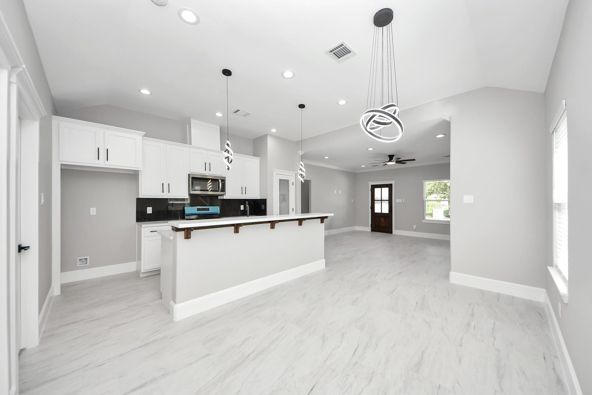 608 Miriam Street, Baytown, TX 77520 608 Miriam Street, Baytown, TX 77520