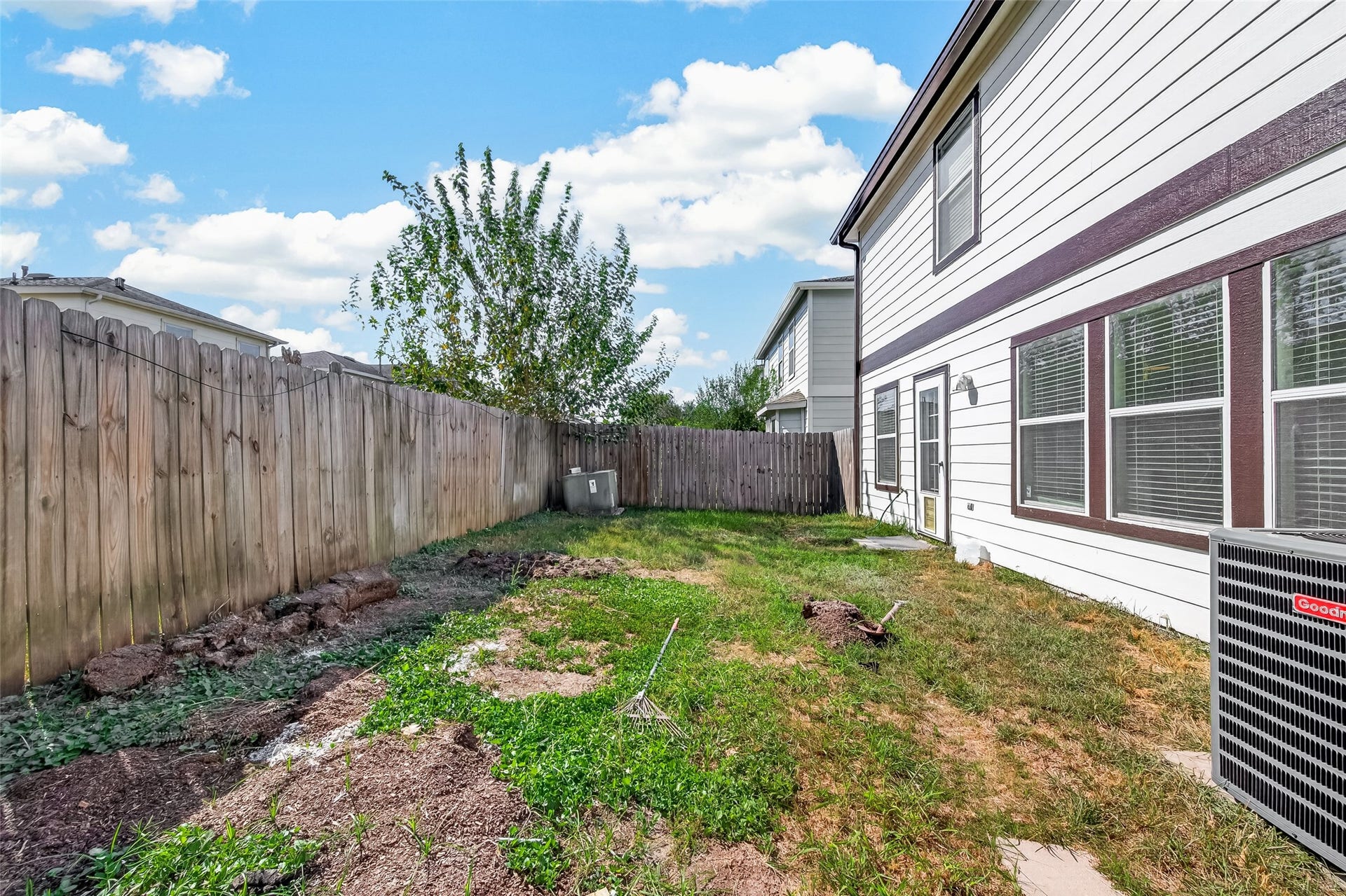 2662 Skyview Glen Court, Houston, TX 77047 2662 Skyview Glen Court, Houston, TX 77047