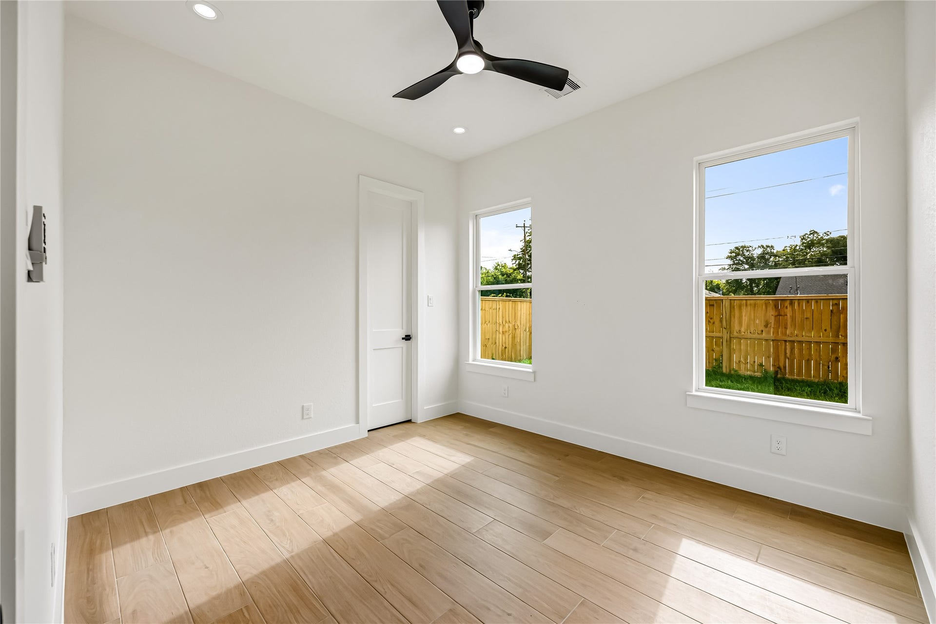 4815 Cruse Rd, #A, Houston, TX 77016 4815 Cruse Rd, #A, Houston, TX 77016