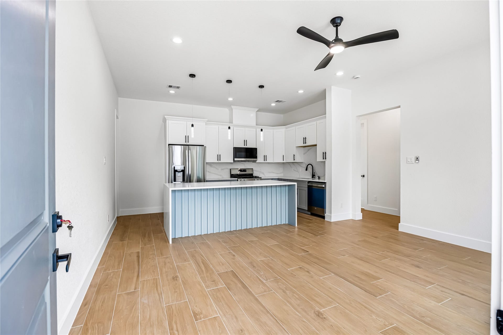 4815 Cruse Rd, #A, Houston, TX 77016 4815 Cruse Rd, #A, Houston, TX 77016