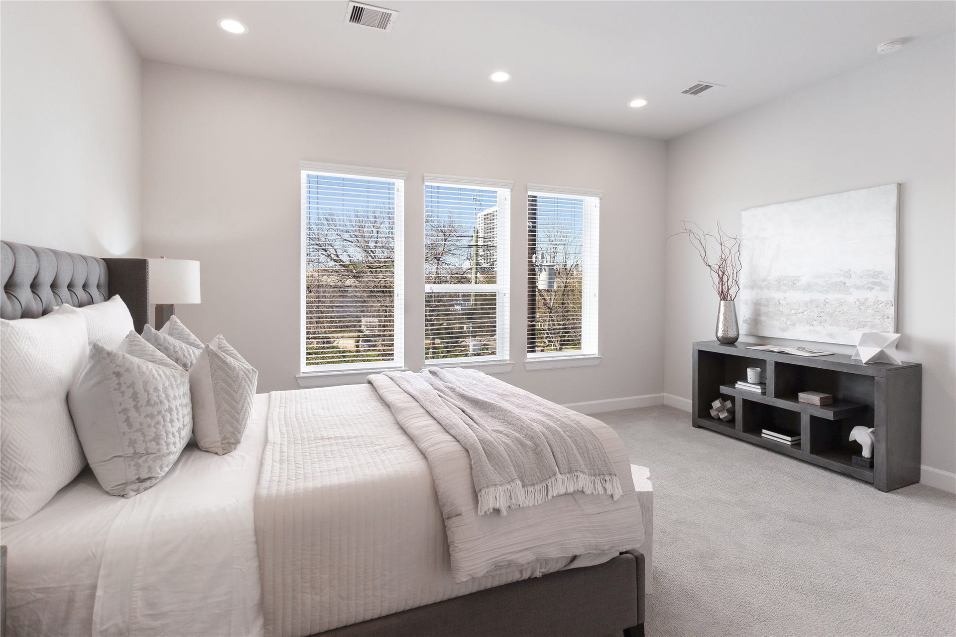 3111 La Branch Street, Houston, TX 77004 3111 La Branch Street, Houston, TX 77004