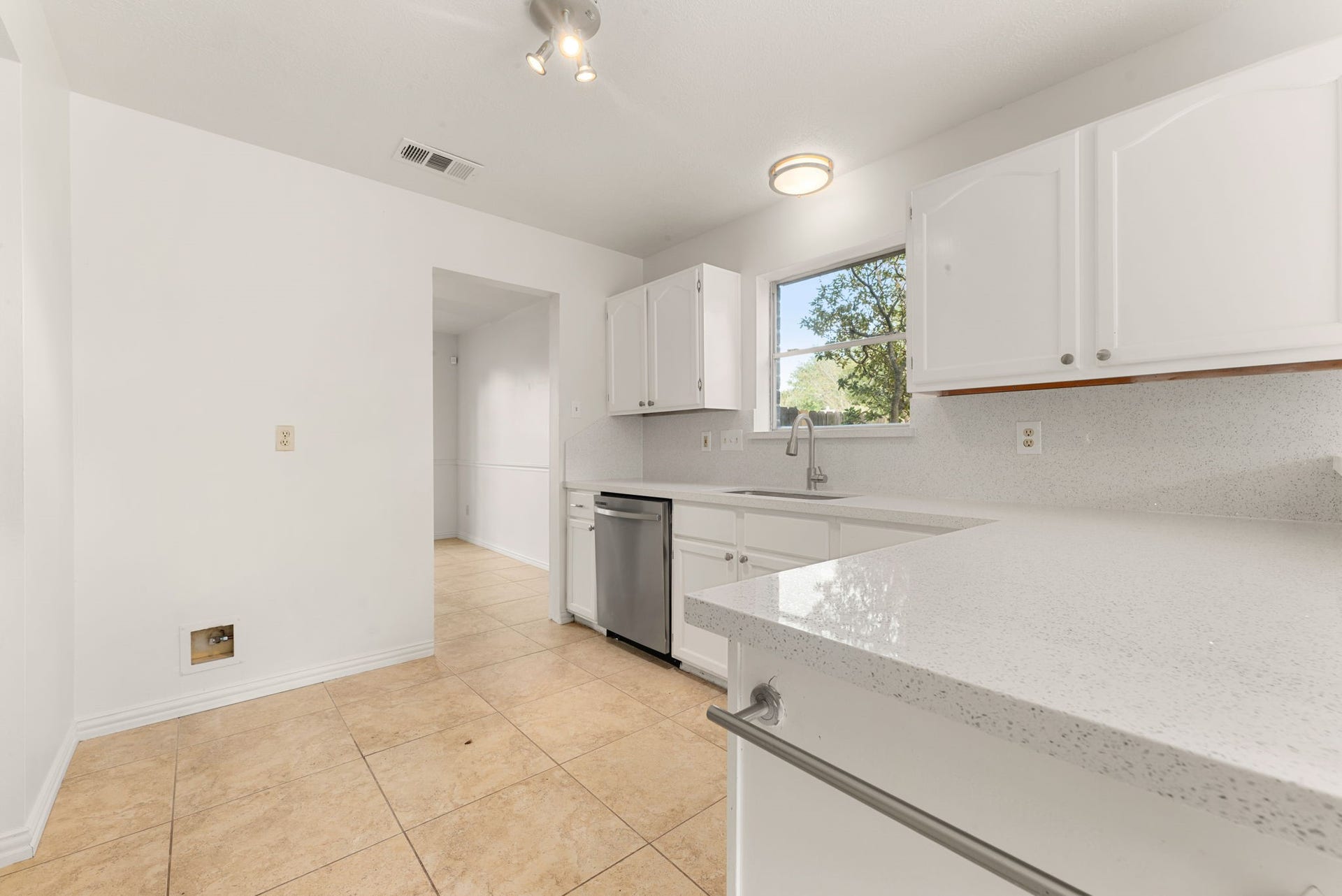 3522 Southdown Drive, Pearland, TX 77584 3522 Southdown Drive, Pearland, TX 77584