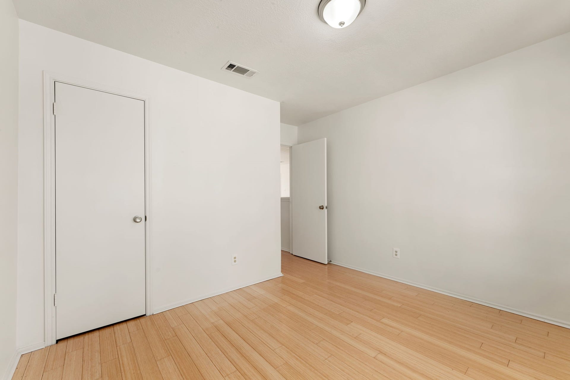 3522 Southdown Drive, Pearland, TX 77584 3522 Southdown Drive, Pearland, TX 77584