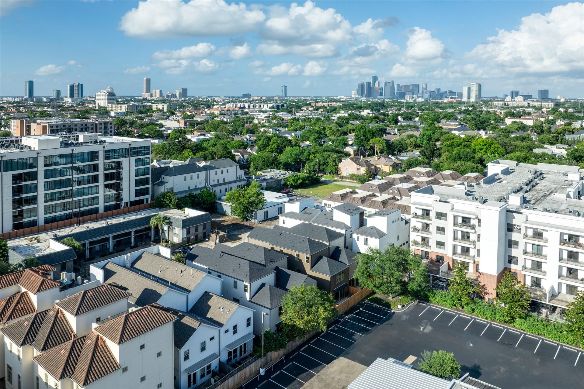 2323 RICHTON Street, Houston, TX 77098 2323 RICHTON Street, Houston, TX 77098