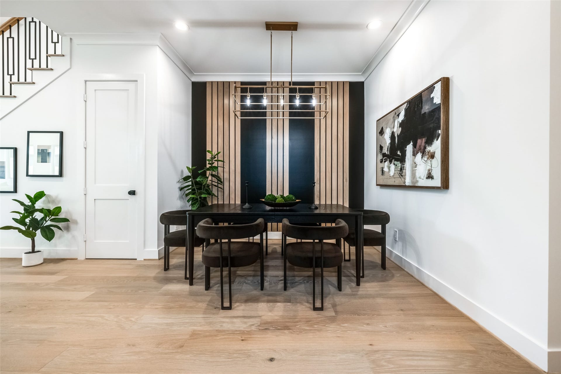 2323 RICHTON Street, Houston, TX 77098 2323 RICHTON Street, Houston, TX 77098