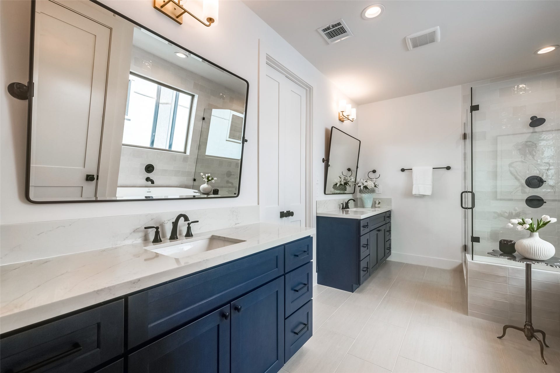 2323 RICHTON Street, Houston, TX 77098 2323 RICHTON Street, Houston, TX 77098