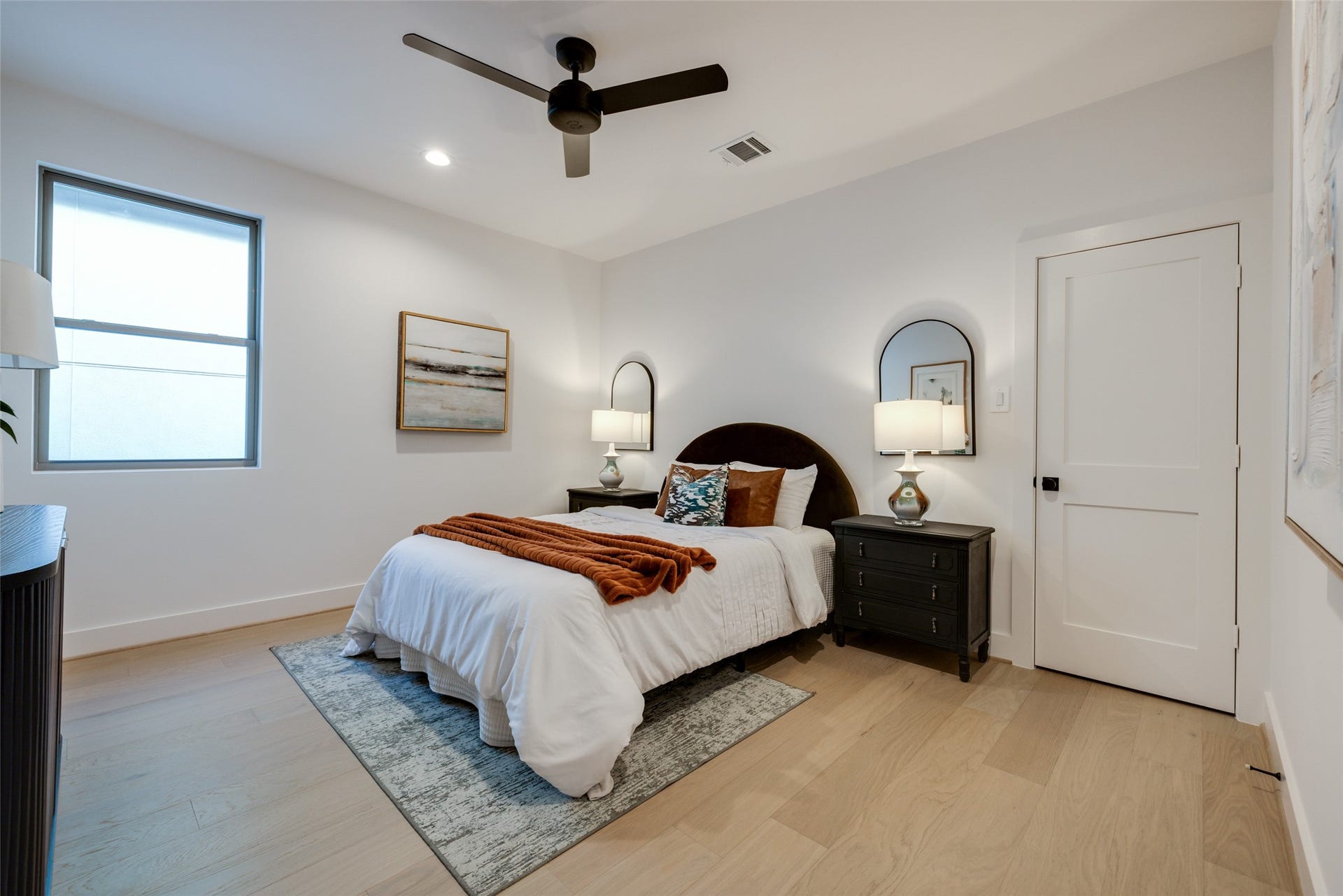 2323 RICHTON Street, Houston, TX 77098 2323 RICHTON Street, Houston, TX 77098