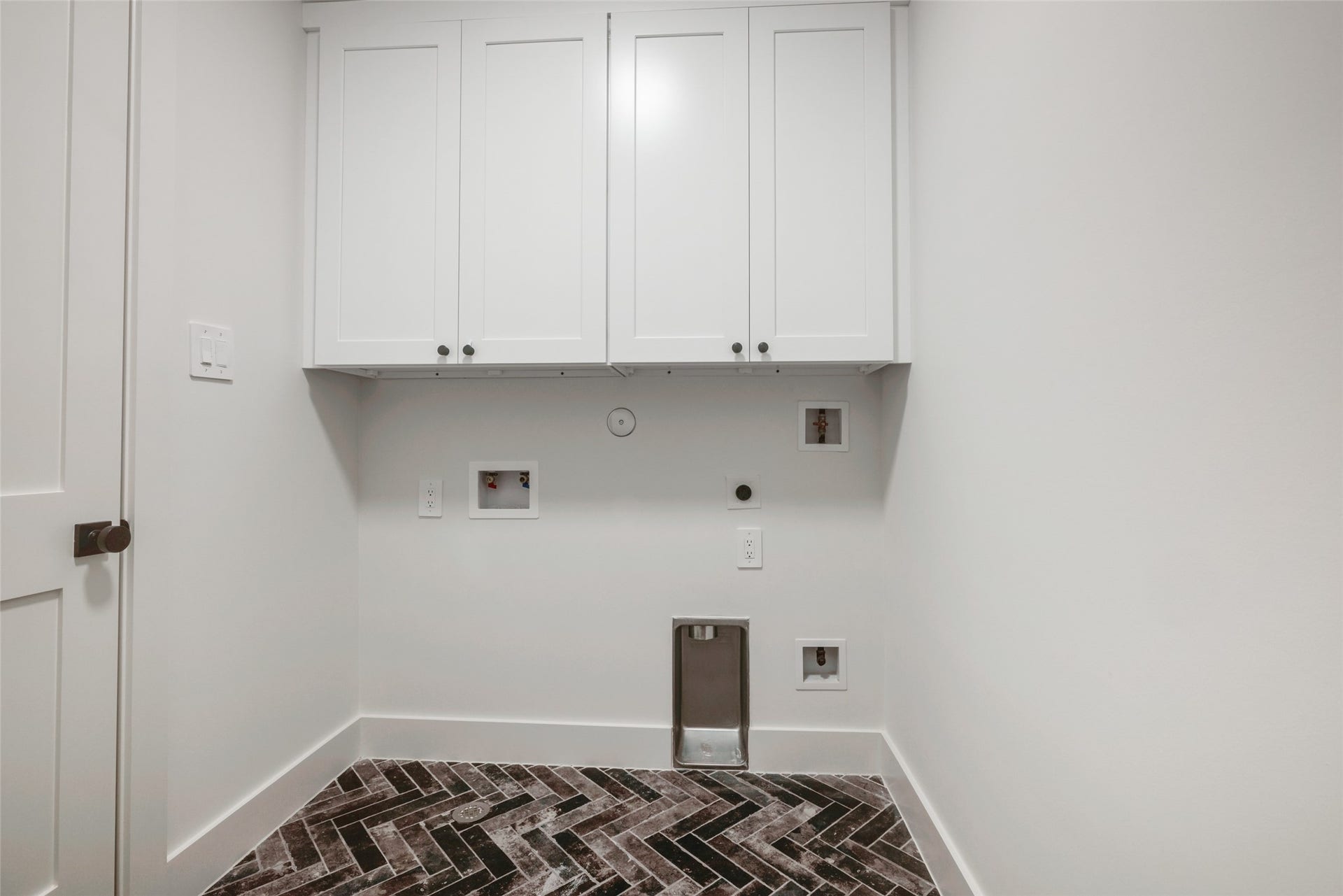 2323 RICHTON Street, Houston, TX 77098 2323 RICHTON Street, Houston, TX 77098