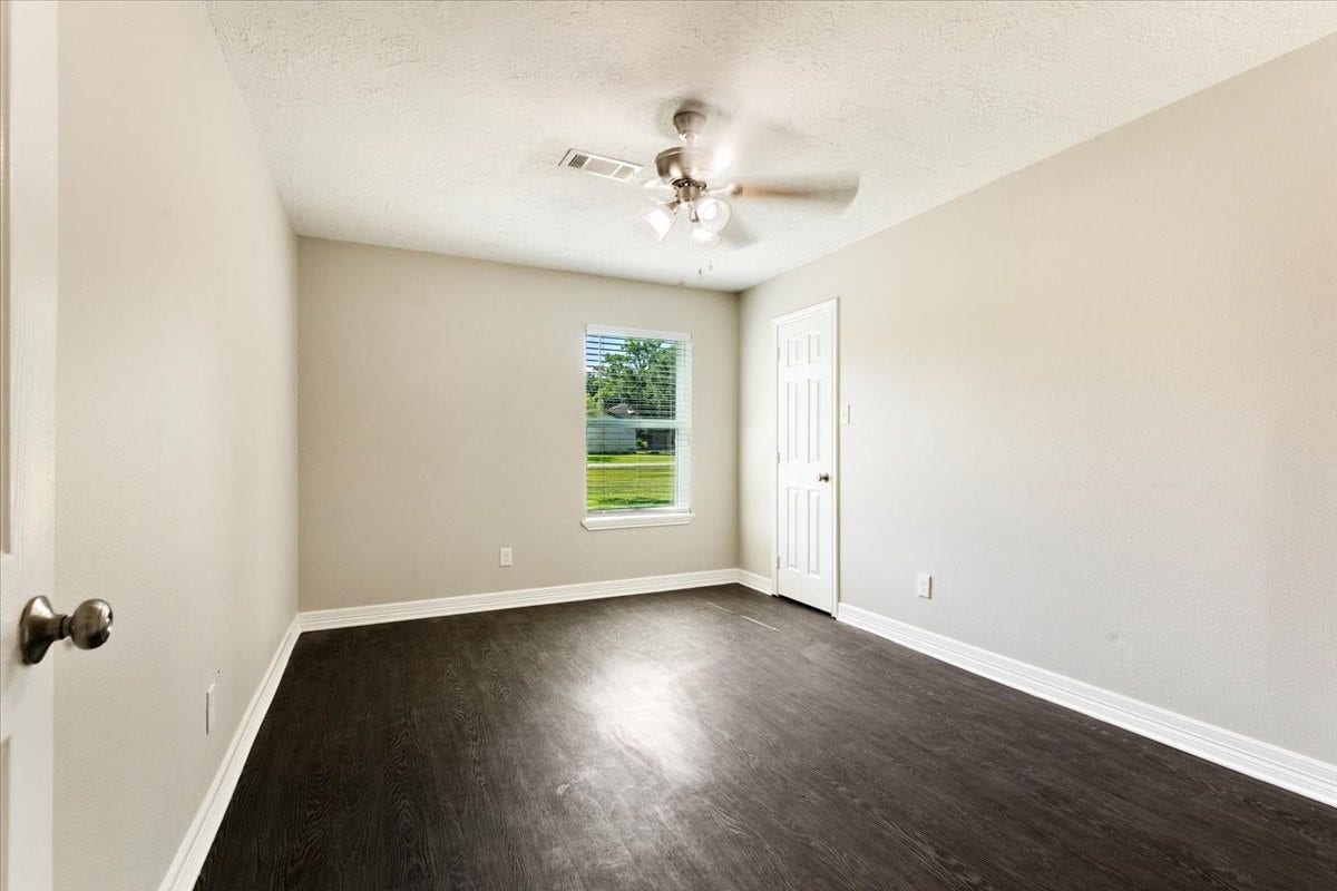 6327 Westcreek Drive, Brookside, TX 77581 Bedroom 3