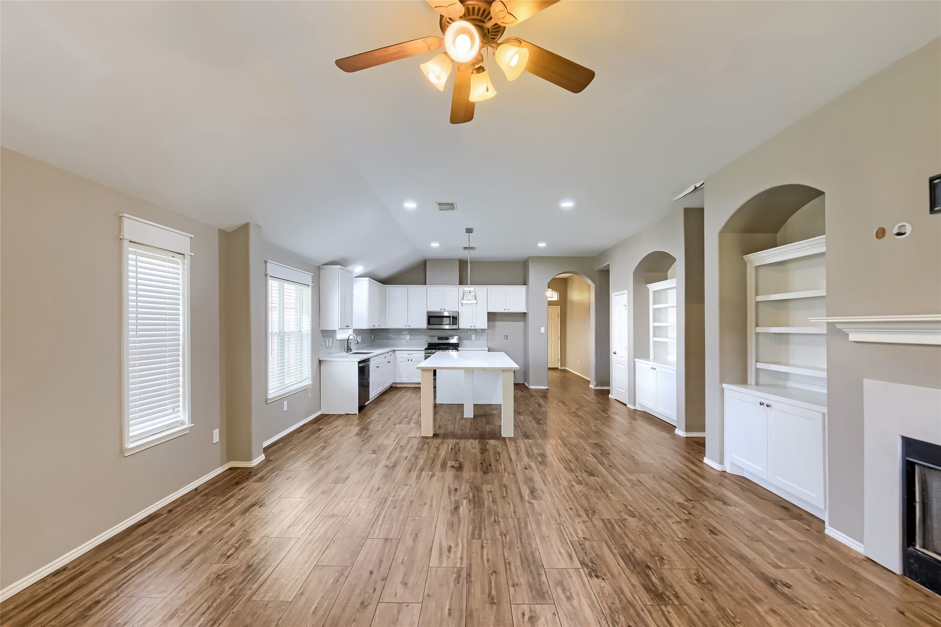 2402 Comal Drive, Deer Park, TX 77536