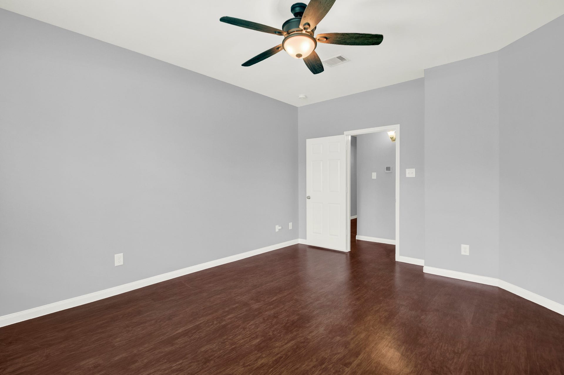13425 Raintree Drive, Montgomery, TX 77356 Opposite view of primary.