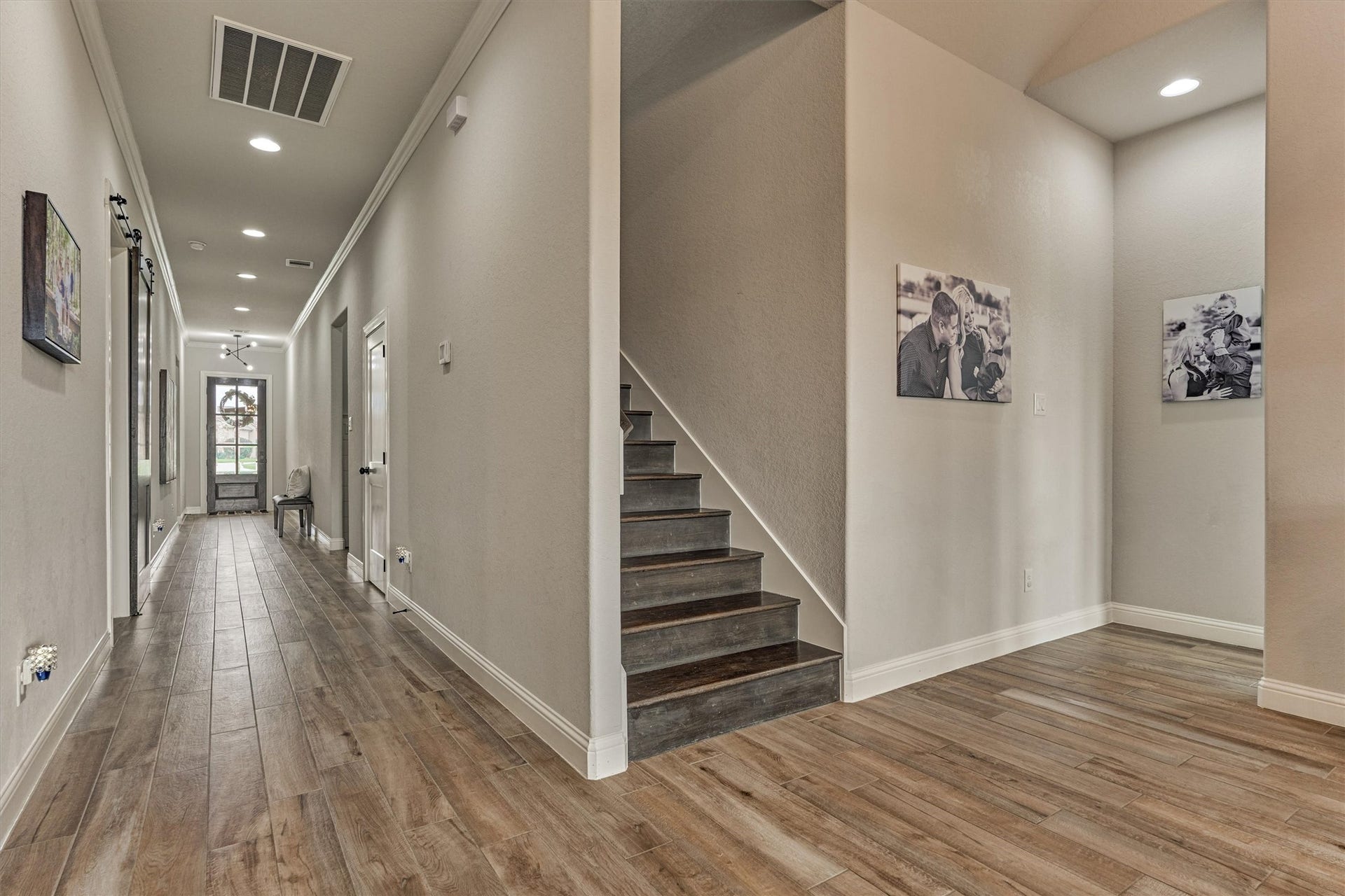 11609 Grand View Drive, Montgomery, TX 77356 Staircase leading to the. second story.