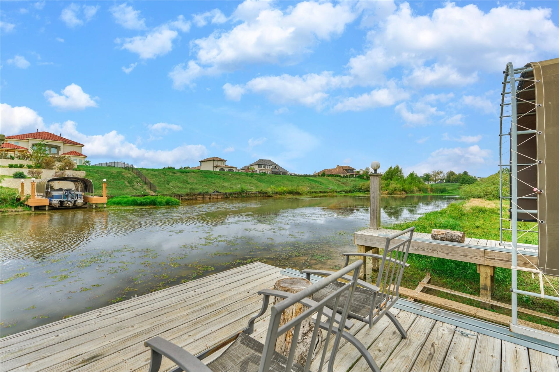 11609 Grand View Drive, Montgomery, TX 77356 The perfect place to unwind!