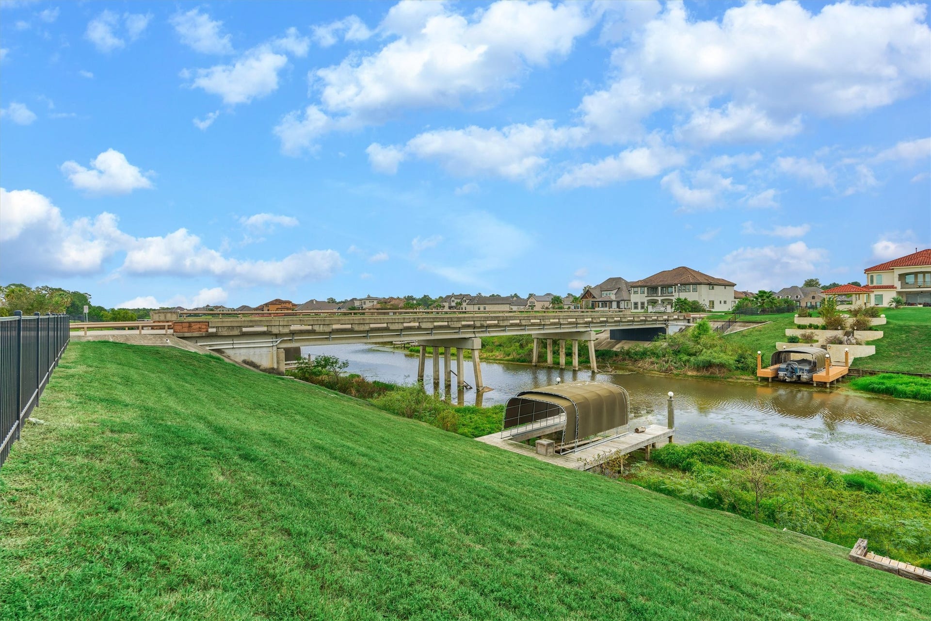11609 Grand View Drive, Montgomery, TX 77356 Home has a private dock and boat slip