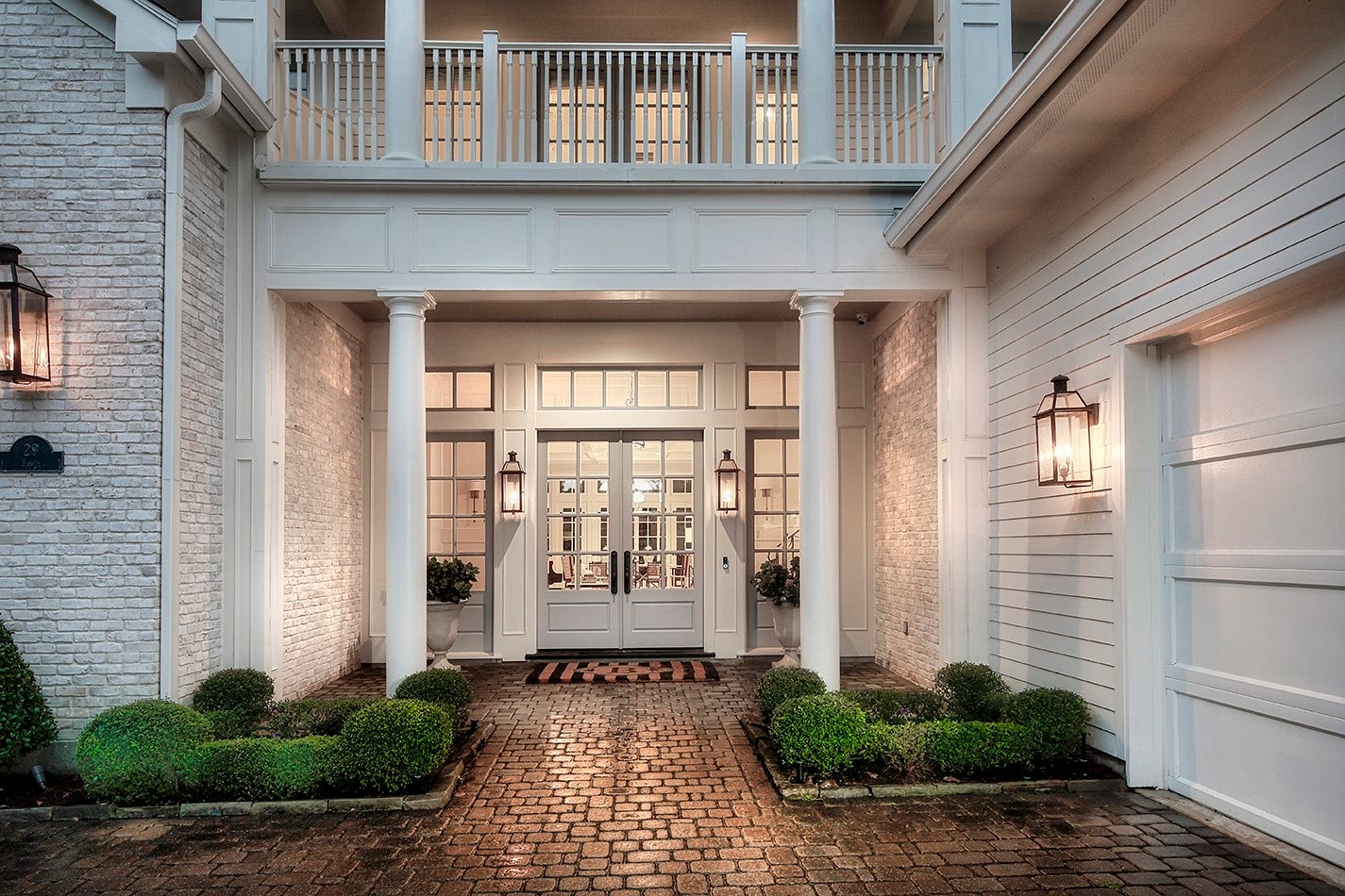 29 S Doe Run Drive, The Woodlands, TX 77380 29 S Doe Run Drive, The Woodlands, TX 77380