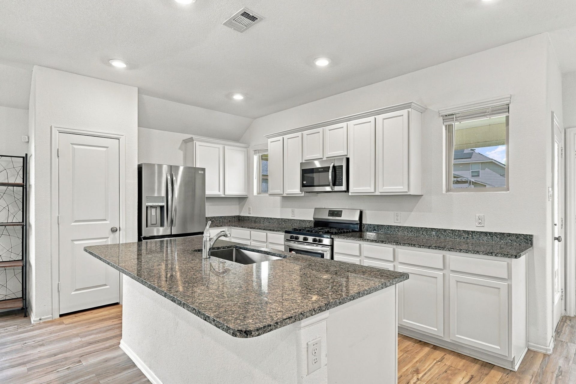 7526 Greenbriar Canyon Lane, Katy, TX 77493 7526 Greenbriar Canyon Lane, Katy, TX 77493