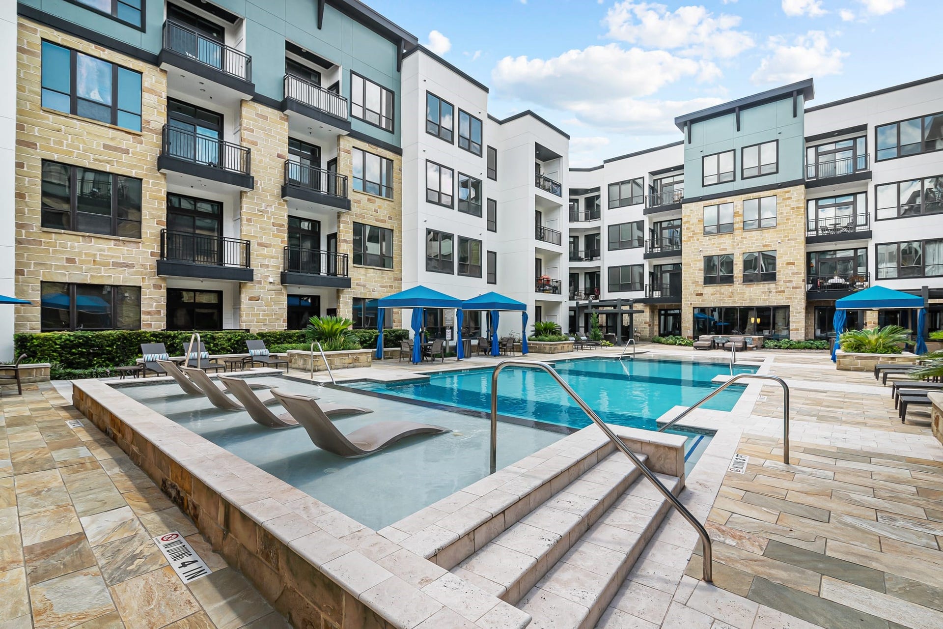 1616 W Dallas Street, #233, Houston, TX 77019 1616 W Dallas Street, #233, Houston, TX 77019