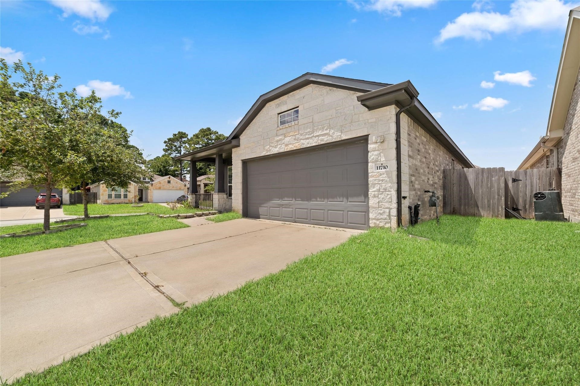 11710 Rosehall Reach Lane, Tomball, TX 77377 11710 Rosehall Reach Lane, Tomball, TX 77377