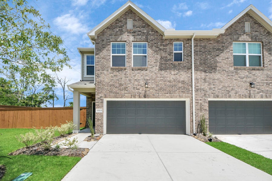 Property photo for 10303 Rose Mar Drive, #B, Rosharon, TX