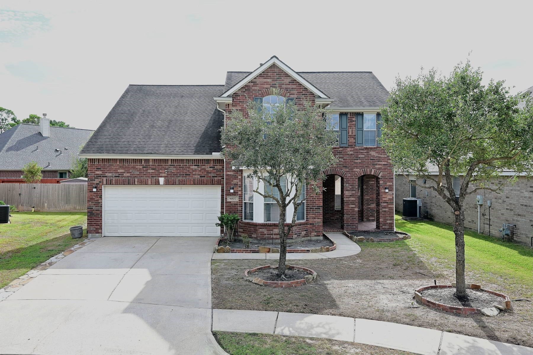 9007 Kinnel Lane, Tomball, TX 77375