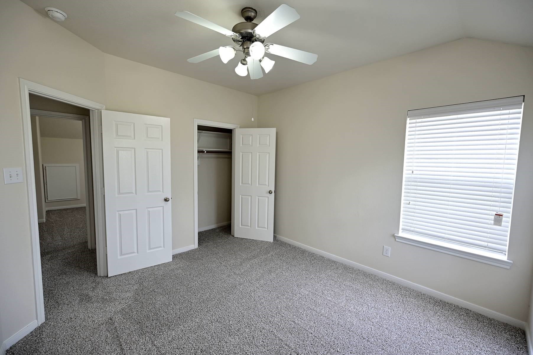 9007 Kinnel Lane, Tomball, TX 77375