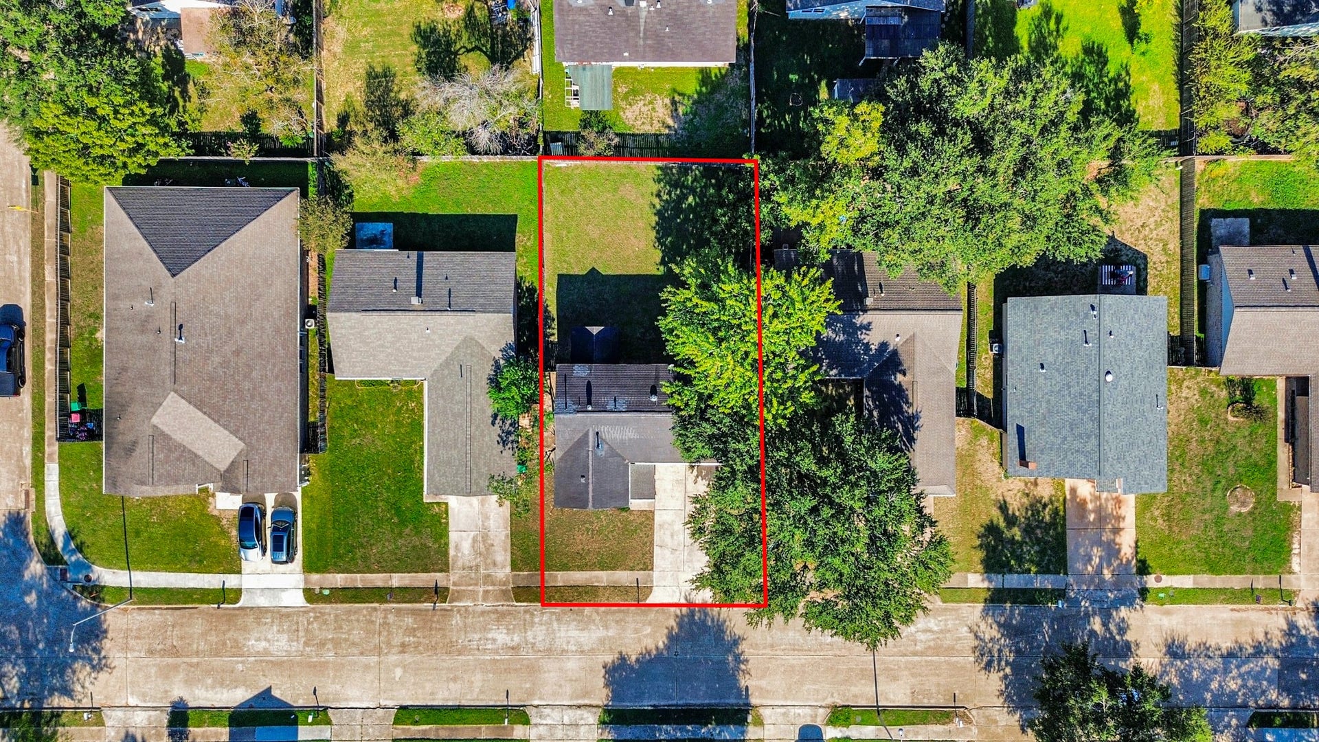 935 Grand Junction Drive, Katy, TX 77450 This birds-eye view showcases the propertys generous backyard, offering plenty of possibilities for creating your own outdoor retreat.
