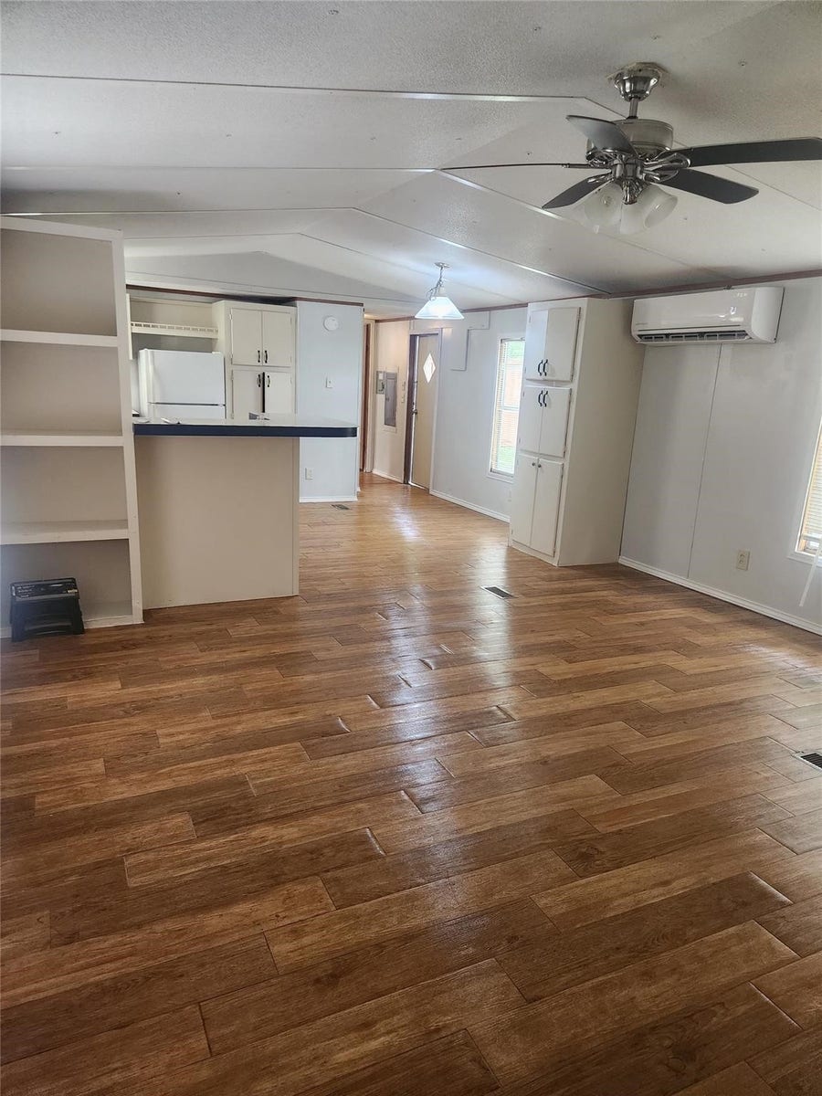 Property photo for 30626 Beyette Road, Magnolia, TX