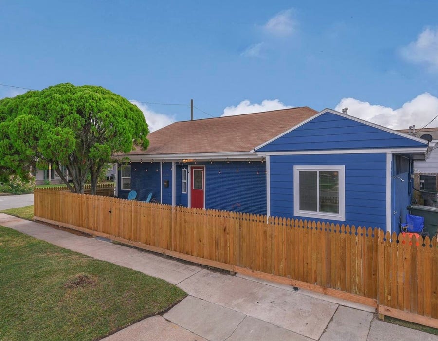 Property photo for 1317 26th Street, Galveston, TX