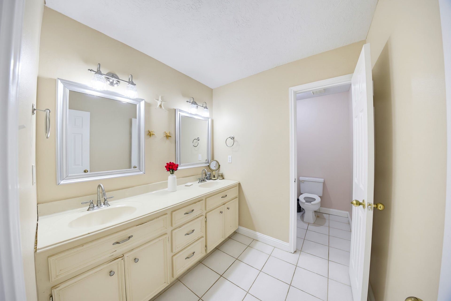 8117 Constellation Lane, Houston, TX 77075