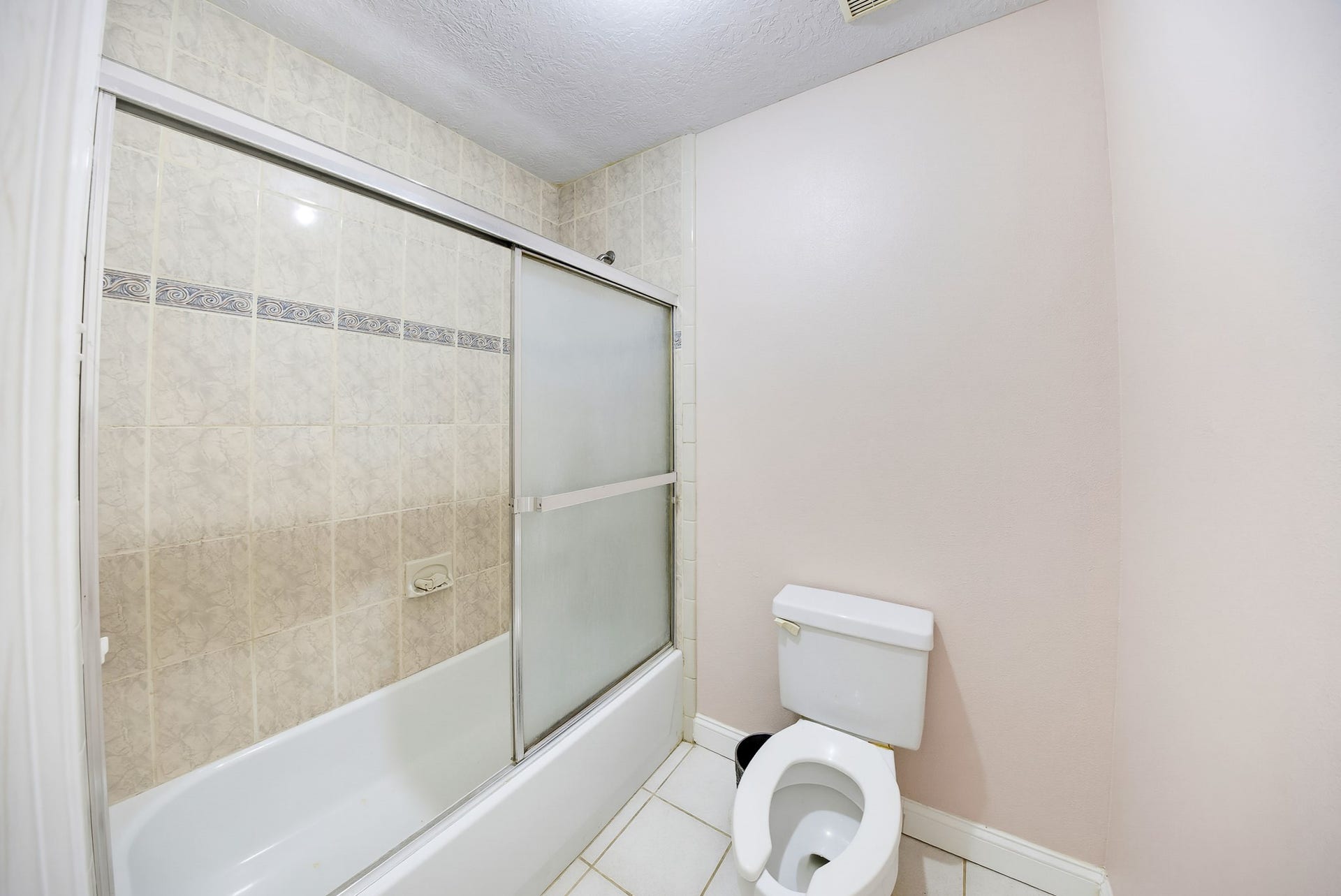 8117 Constellation Lane, Houston, TX 77075