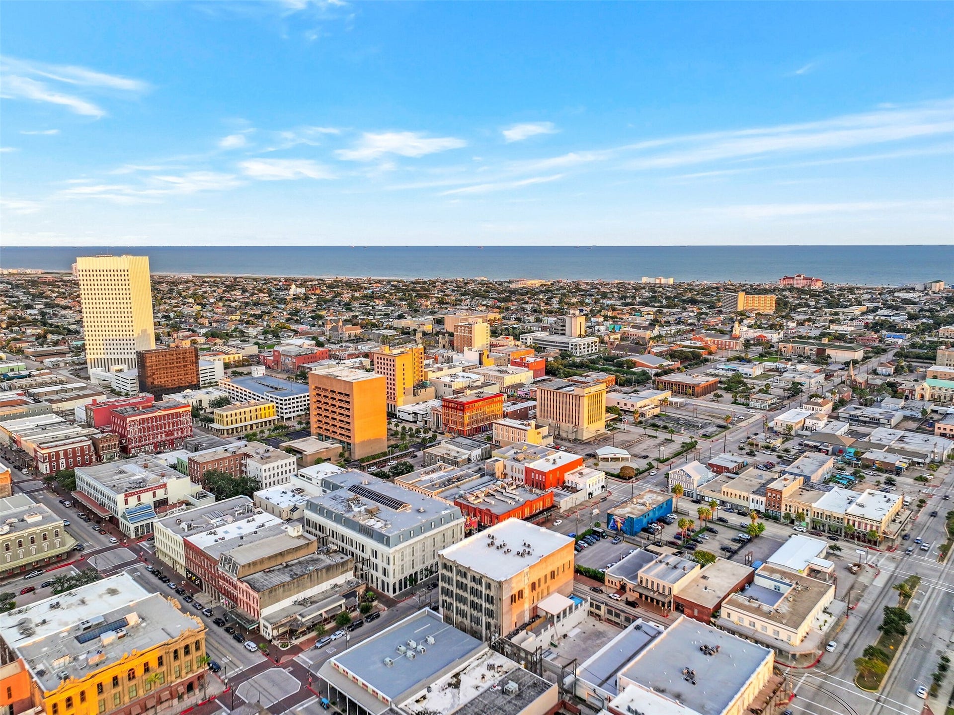 2400 Mechanic Street, #204, Galveston, TX 77550 2400 Mechanic Street, #204, Galveston, TX 77550